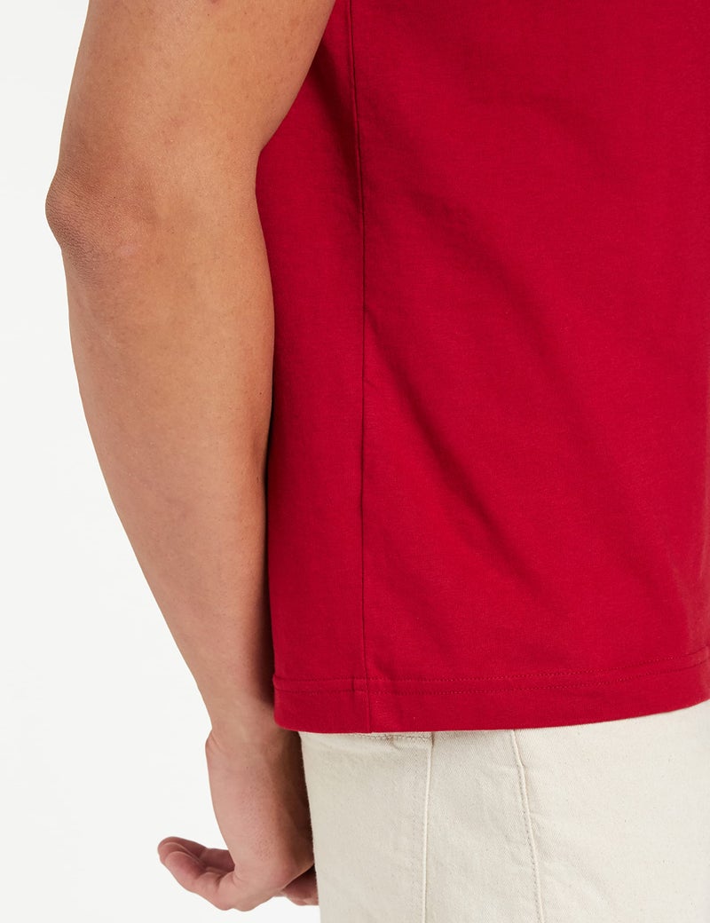 Van Heusen Men Athleisure Smart Tech Regular Fit T-Shirt - Easy Stain Release, Anti Stat, Ultra Soft_60001_Scarlet Sage_Xl - Image 5