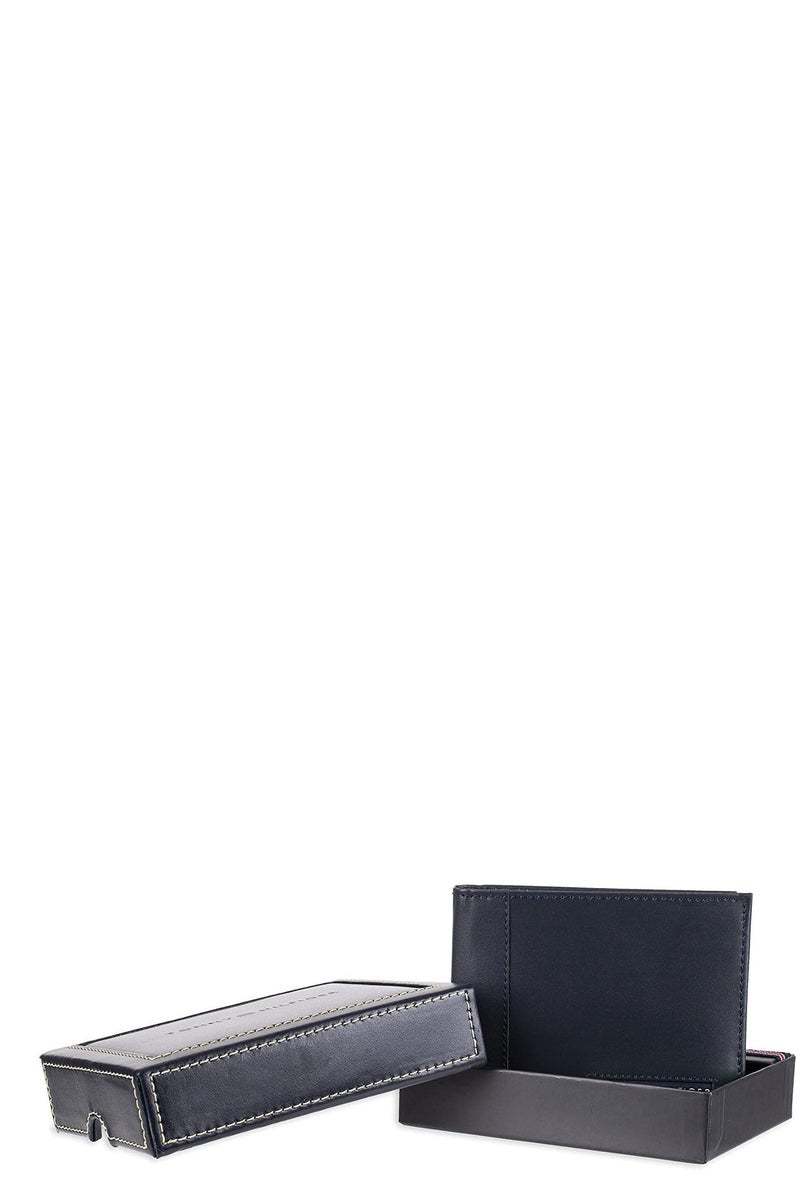 Bass Bifold Wallet for Men - 31TL22X063 - Image 3