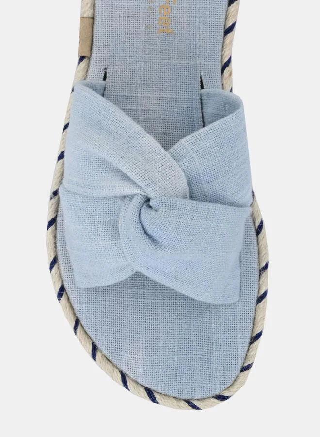 Fresh Feet Fresh Feet Twist Strap Open Toe Flat Sandal