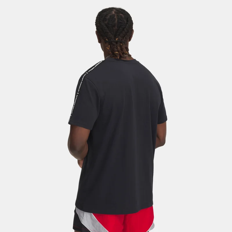 اندر ارمر تيشيرت أيقون تايبنج للرجال