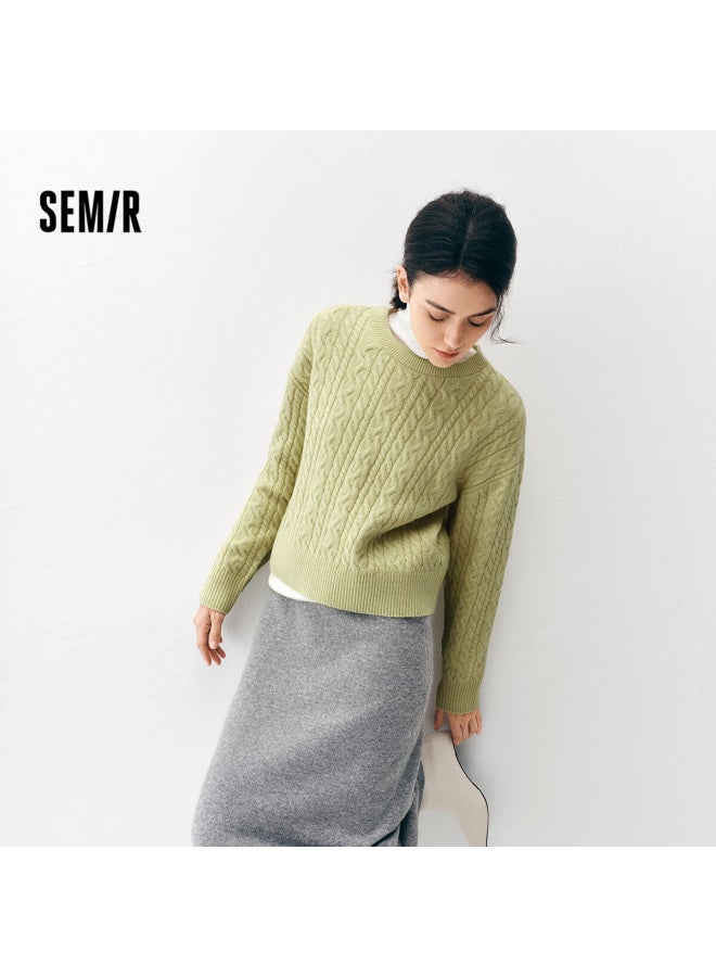 Semir Women's Winter Short Cable Knit Round Neck Loose Sweater 101725107001 - Image 1