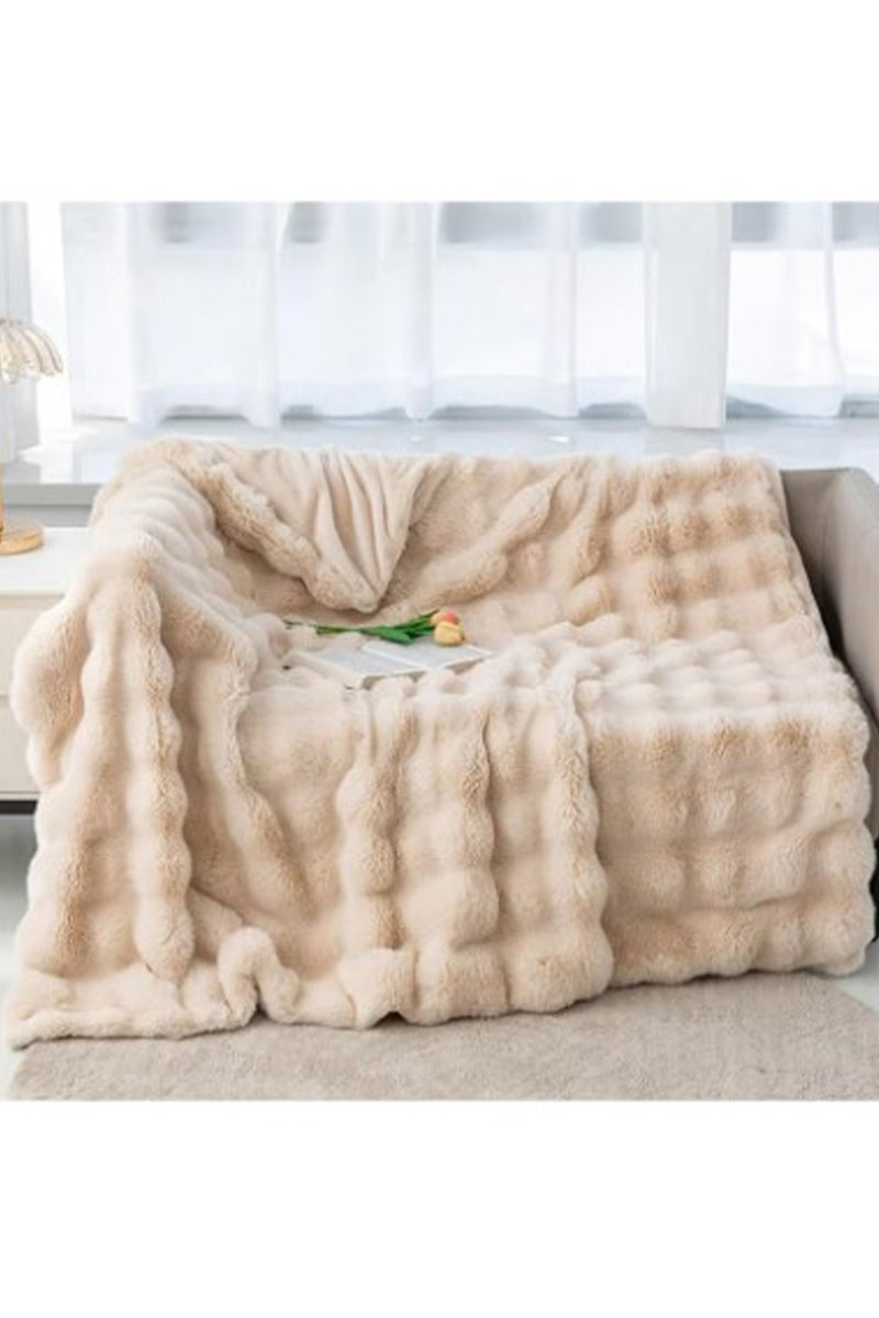 MONOGUE Ultra Soft Faux Fur Throw Blanket – Cozy Plush Fuzzy Blanket for Sofa, Couch & Bed - Image 1