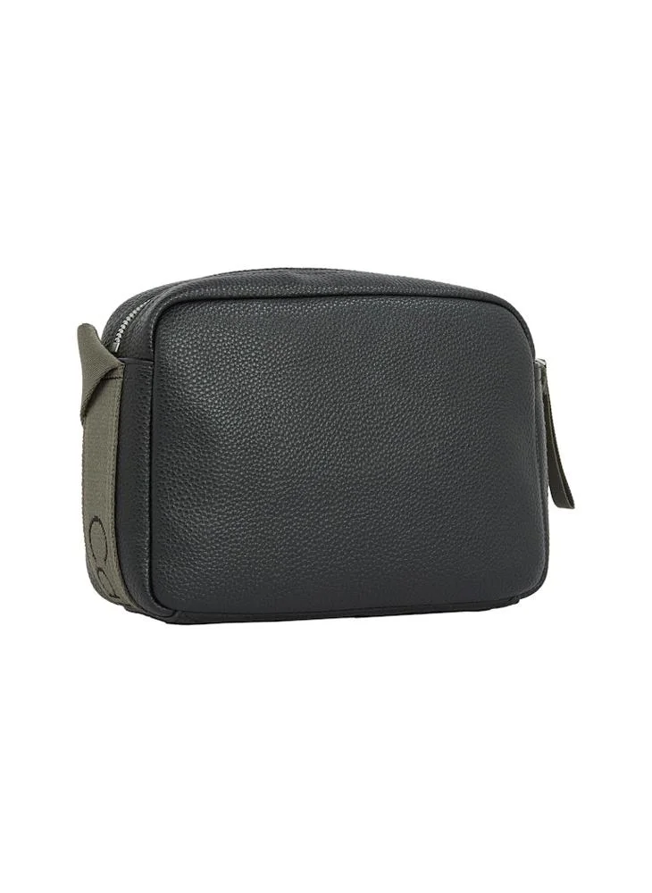 Calvin Klein Jeans Cargo Camera Bag