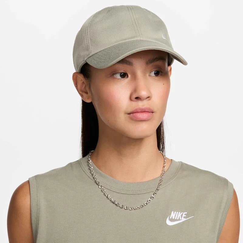 Nike Club