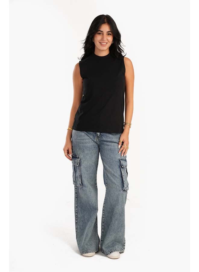Carina Basic Sleeveless T-Shirt - Image 5