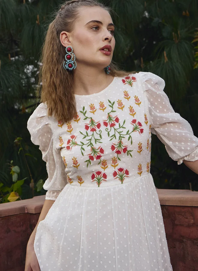 ساسافراس فستان ميدي مطرز نسائي