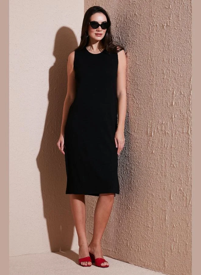 Lela  Lela Regular Fit Crew Neck Slit Detailed Basic Midi Dress Women's DRESS 5866160 for Women | Best Price UAE