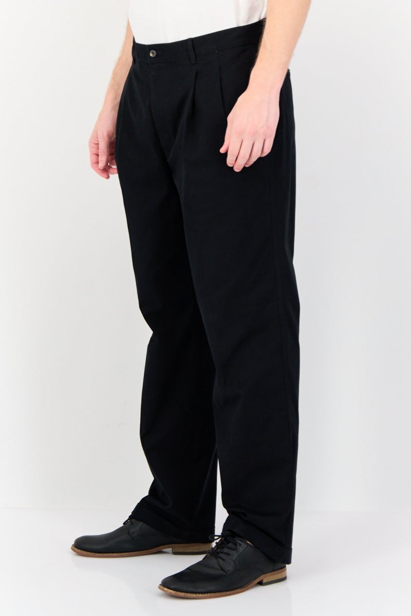 Greg Norman Men Regular Fit Pleated Chino Pants, Black - Image 3