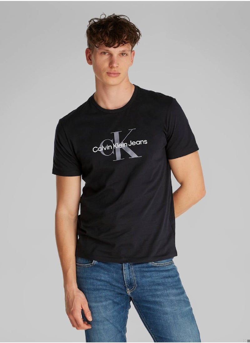Calvin Klein Jeans Men's Monogram T-Shirt - Cotton, Black  - Image 1