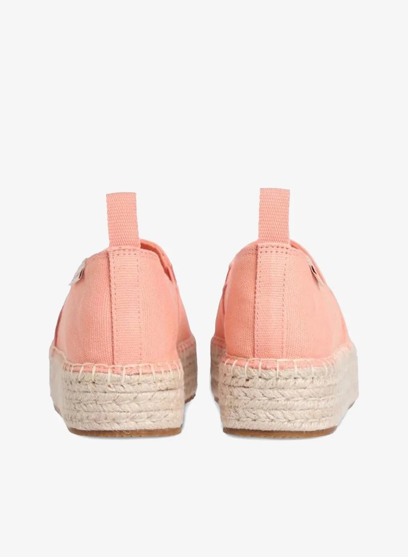 كالفن كلاين جينز إسبادريل منصة كاجوال