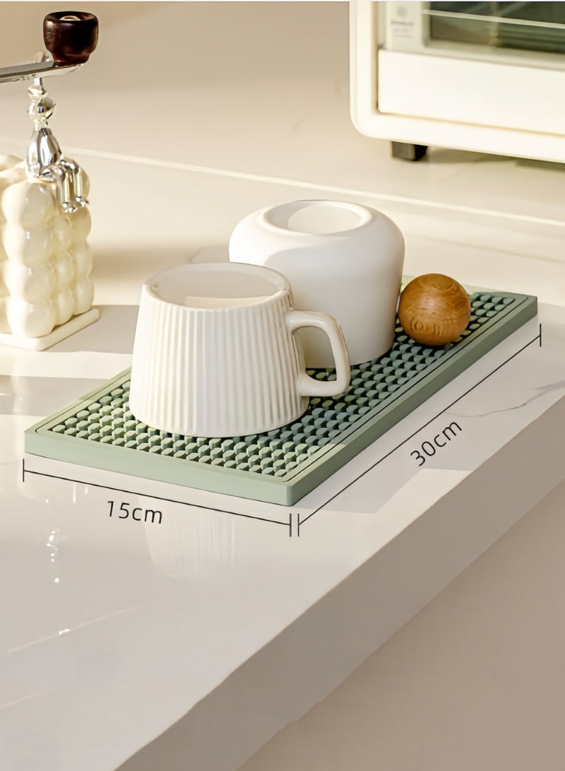 Eilimi 2 PCS(5.9X12inch/15*30cm)Rubber Bar Mat,Bar Drying Mats for Countertop Spills,Rubber Bar Service Mat for Drink,Beverages,Coffee,Kitchen,Restaurant and Hotel(Green) - Image 3