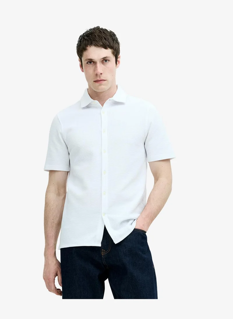 فرنش كونكشن Men's Shortst Sleeve Textured Button-Through Navy Shirt