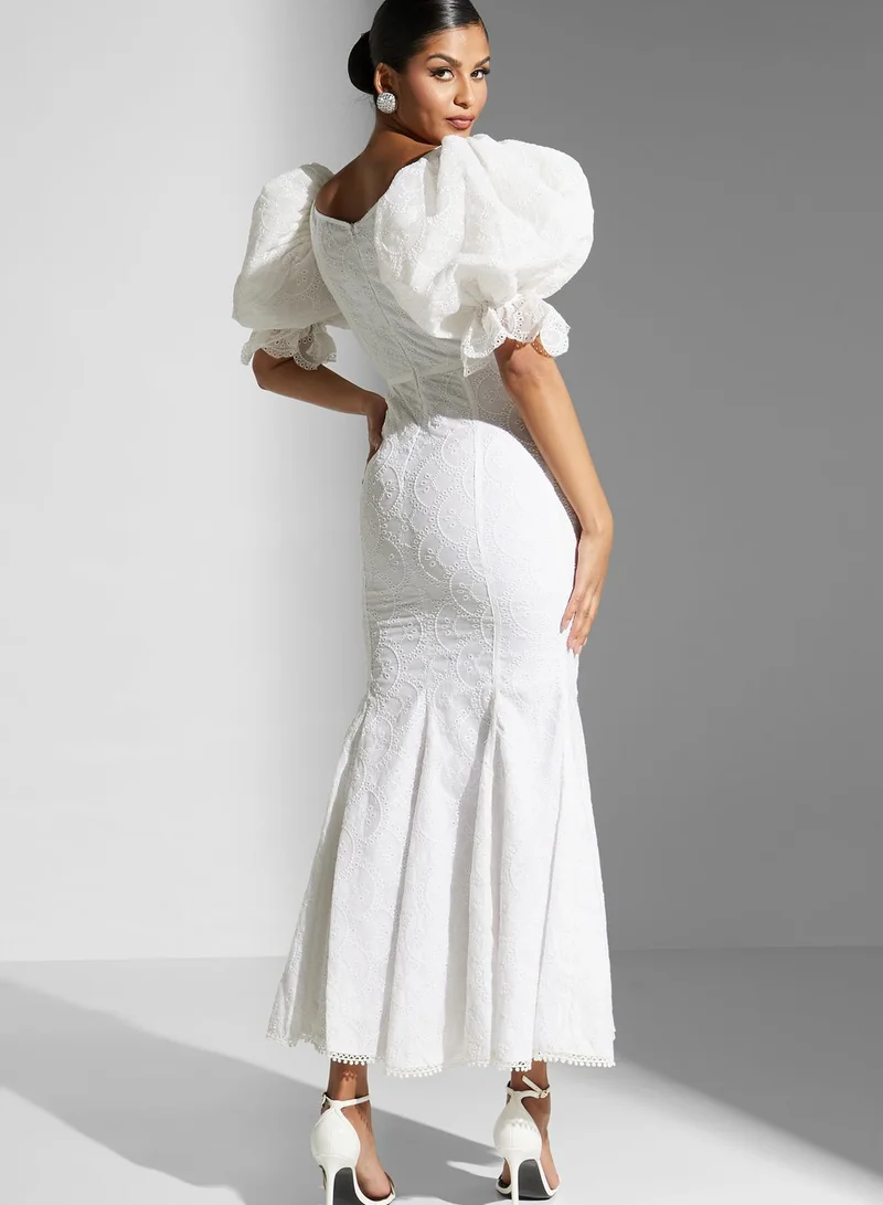 Threadz by Ajooni Balloon Sleeve Sweetheart Neck Dress