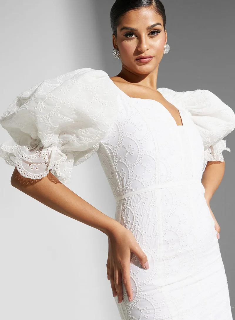 Threadz by Ajooni Balloon Sleeve Sweetheart Neck Dress