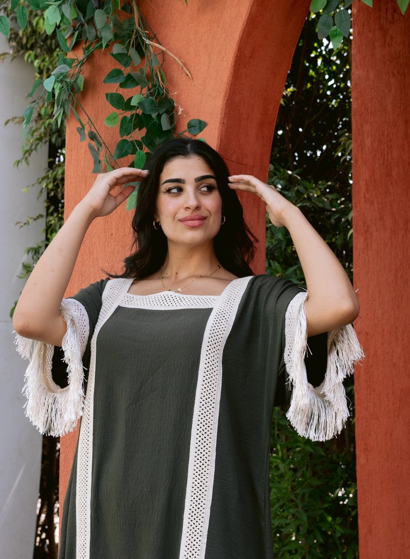 A distinctive, attractive and calm galabiya. Model /Nawaem/ - Image 3