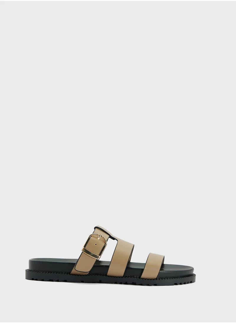 جينجر Triple Strap Casual Sandal