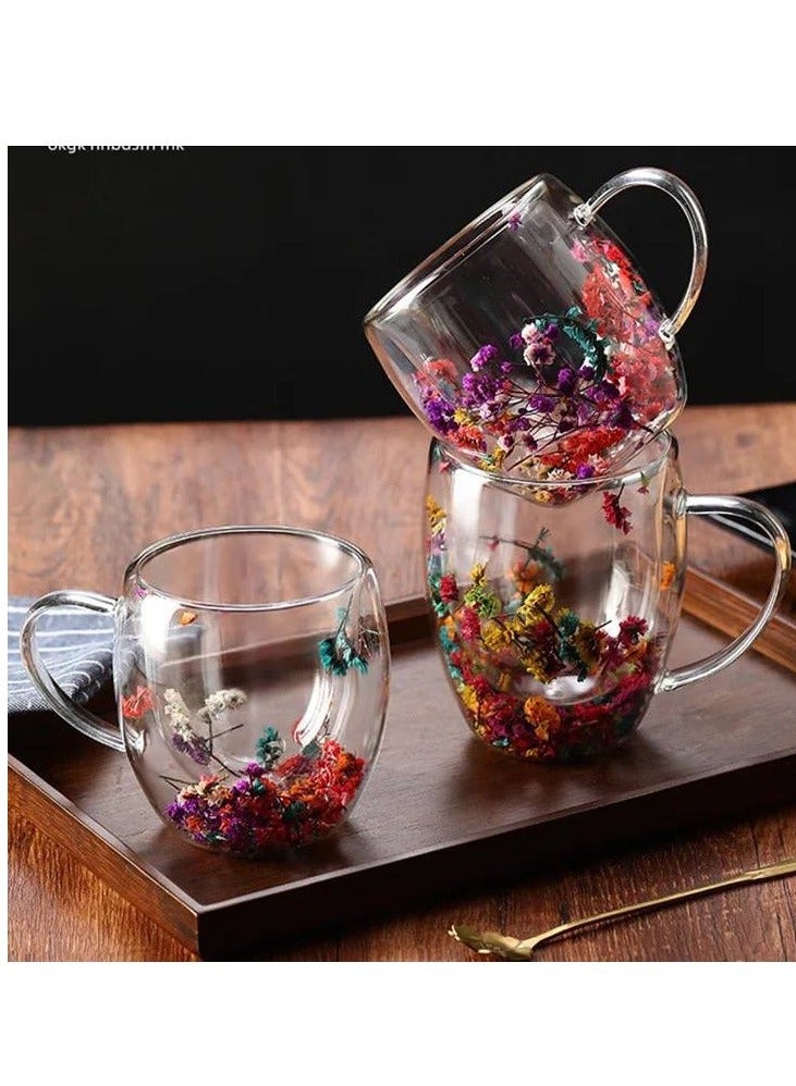 Double glass mug filled with dried flowers that can withstand heat and cold, one piece