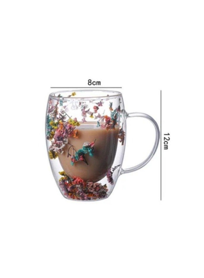 Double glass mug filled with dried flowers that can withstand heat and cold, one piece