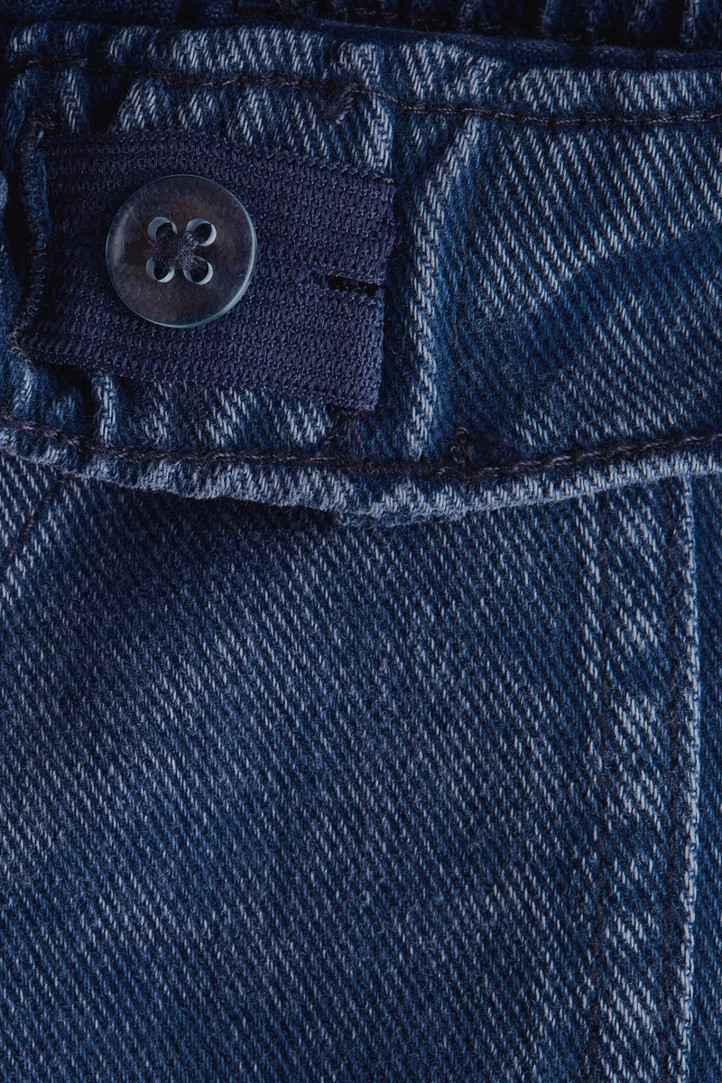 اتش اند ام بنطلون من الدنيم القطني