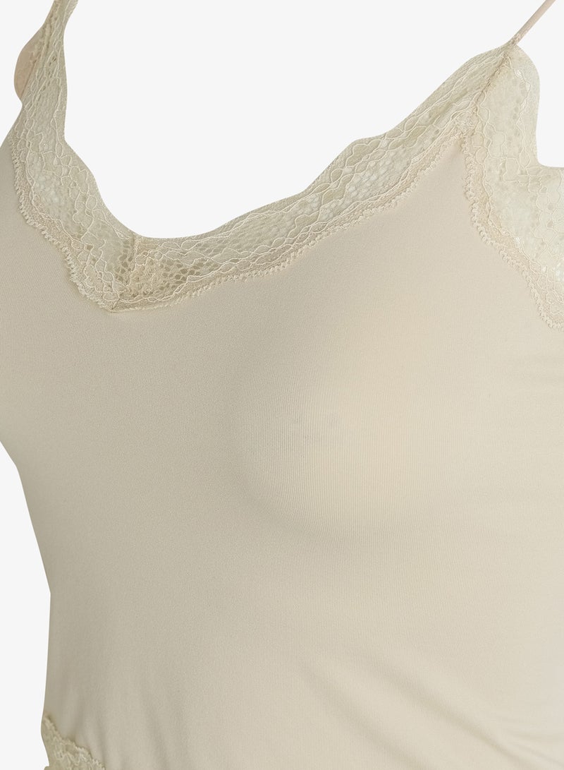 ONLY Lace Seamless Bralette - Image 3