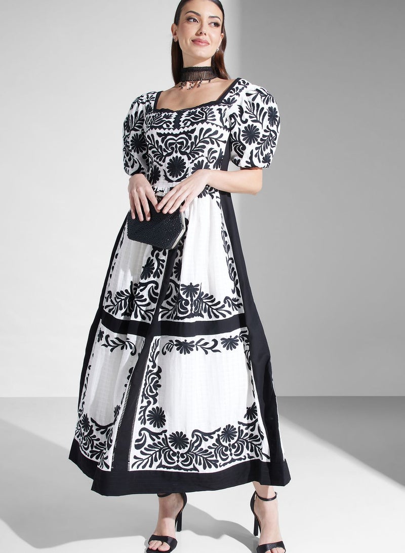 Threadz by Ajooni Floral Print Midi Dress  - Image 4