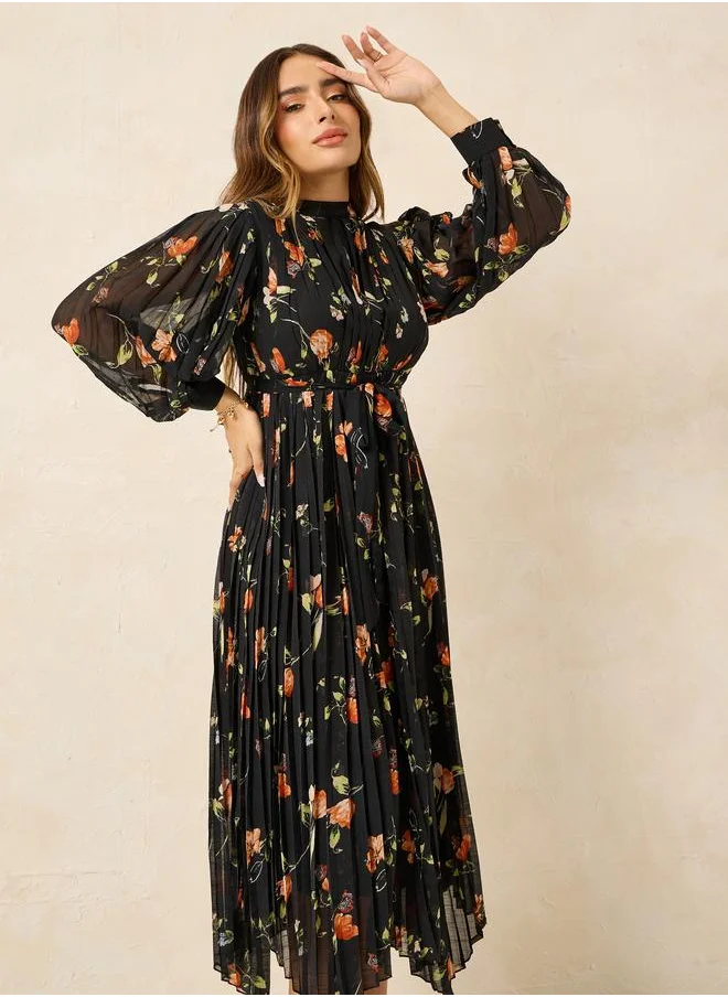 Styli Styli Pleated Asymmetric Hem Midi Dress
