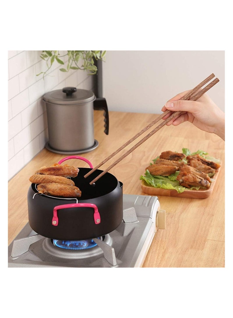 Stainless Steel Oil Strainer Pot with Fine Mesh Lid, Oil Filter and Dust Prevention, Non-Slip Bottom and Ergonomic Handle, Safely Store and Reuse Oil and Grease in Kitchen (1.7L) - Image 5