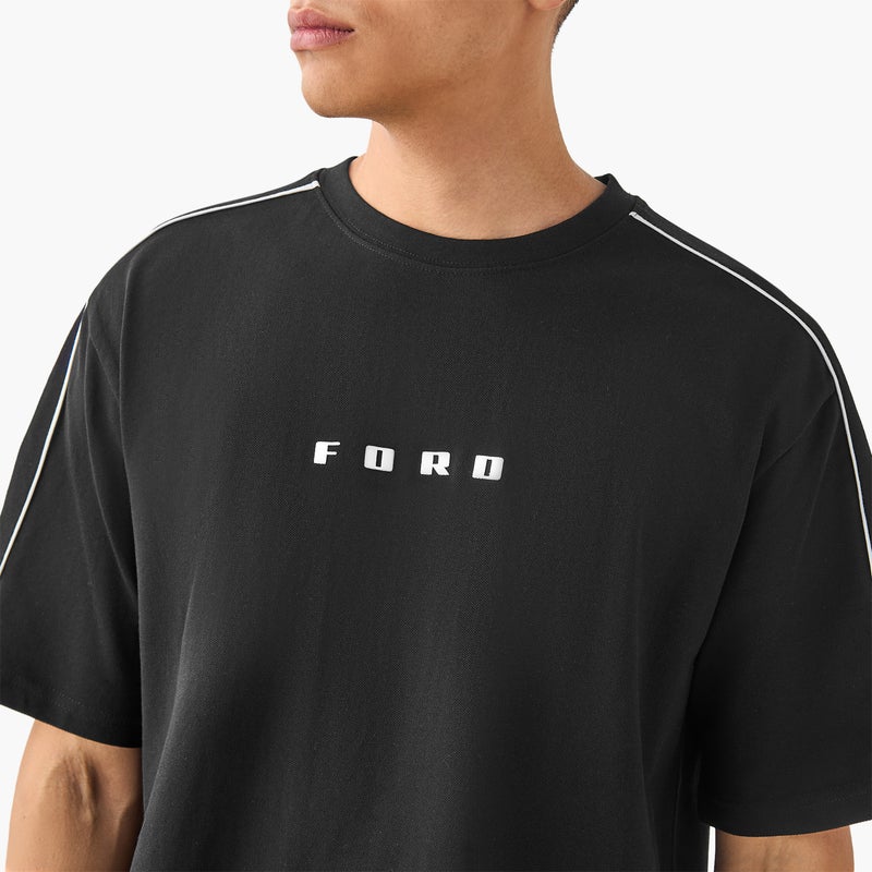 SP Characters Contrast Piping Detail T-shirt - Image 4