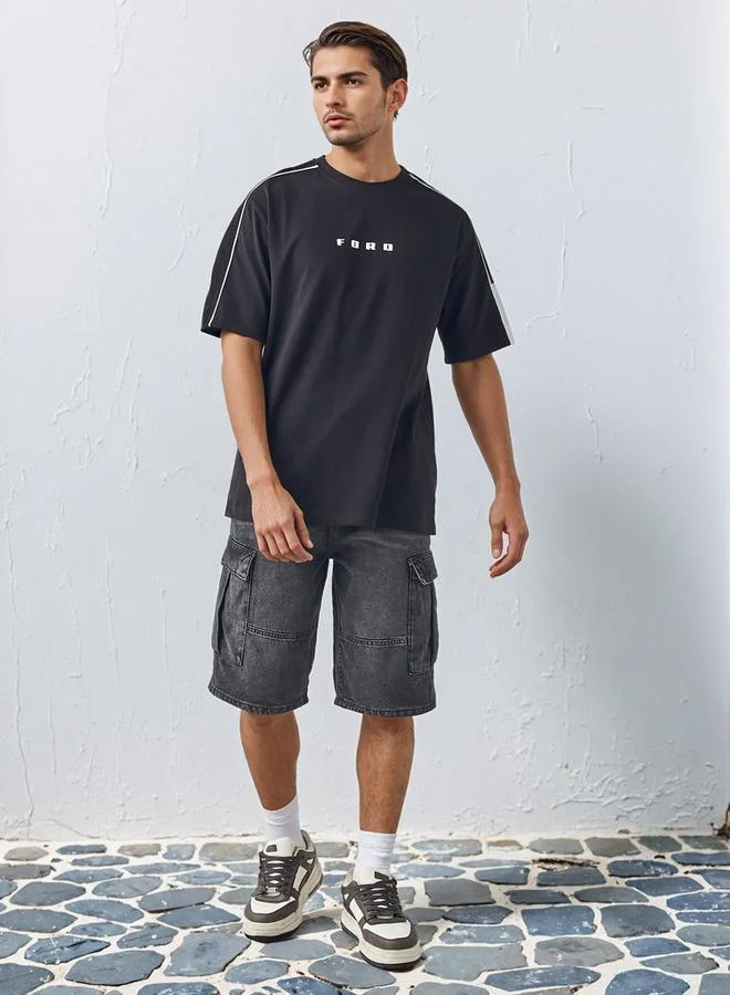 SP Characters Contrast Piping Detail T-shirt