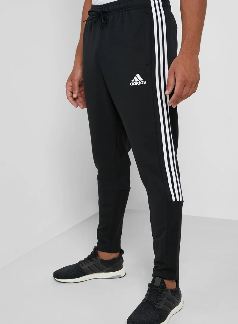 Adidas 3-Stripes Must Have Tiro Sweatpants