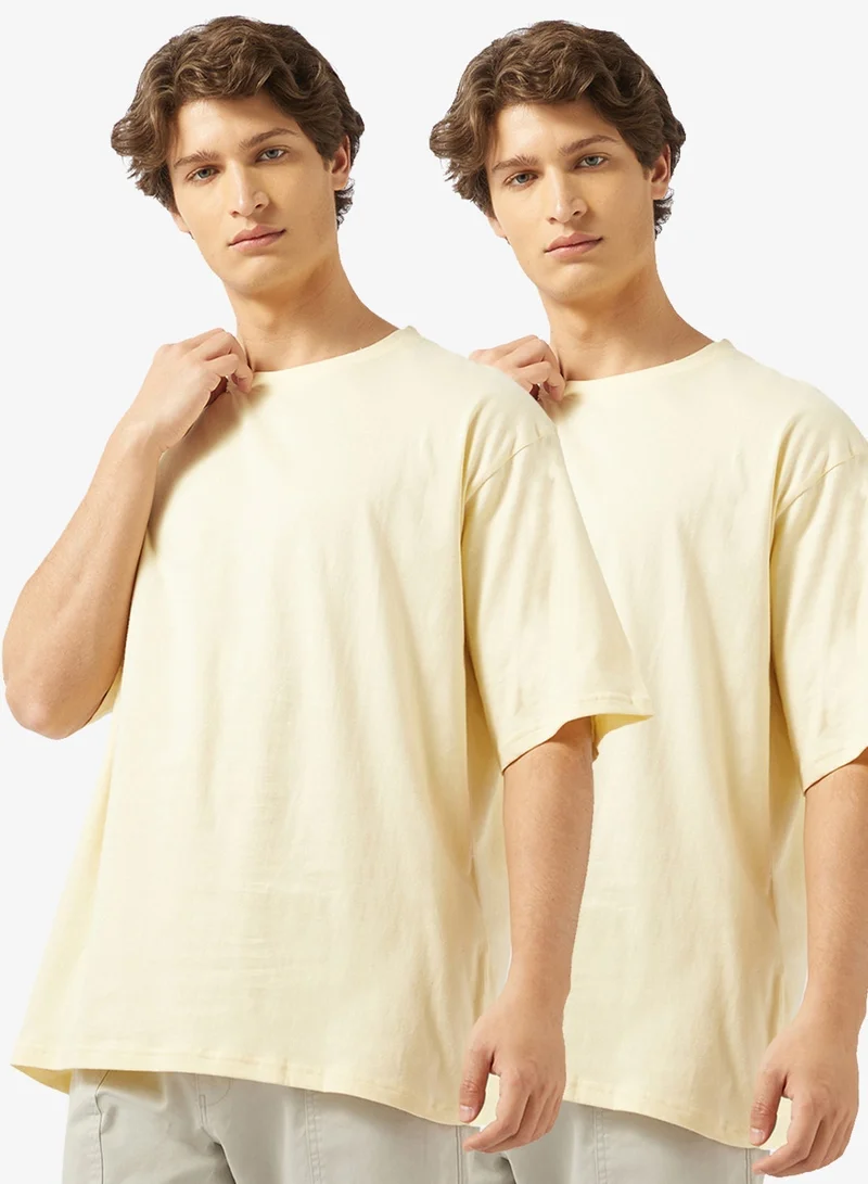 سفنتي فايف بيسيكس عبوة من  تيشيرتات واسعة