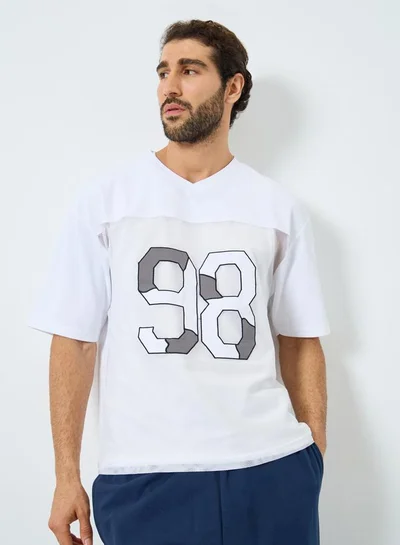 Styli Styli Oversized Cut and Sew Panel Mesh T-Shirt