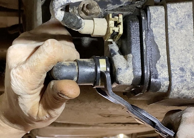 Lisle 37140 Disconnect Pliers, 45 Degree - Image 3