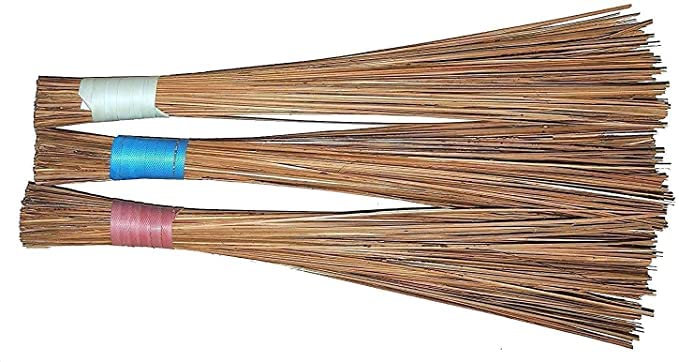 WoFLoo Coconut Fiber Broomstick for Wet Floor Garden Outdoor Cleaning Brooms Pack of 1  - Image 1
