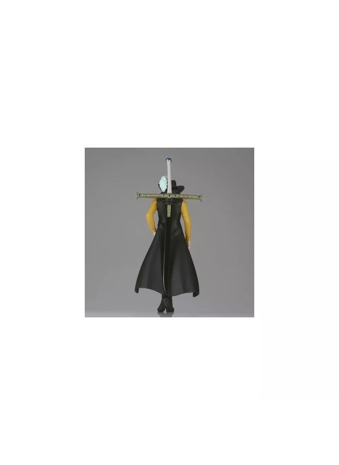 Banpresto Banpresto One Piece The Shukko Dracule.Mihawk Statue  - Image 3