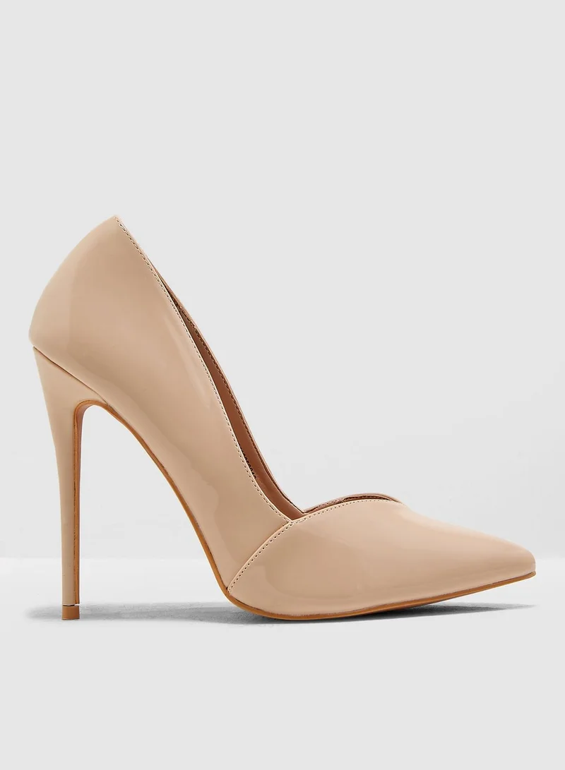 LOST INK Talulah Sweetheart Cut Court Shoe