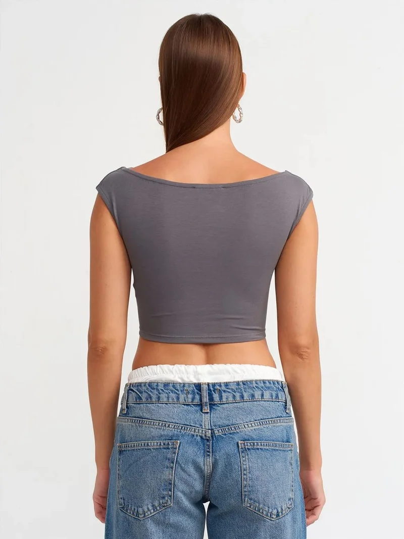 ديلفين DILVIN Women's Sleeveless Crop Boat Neck T-Shirt