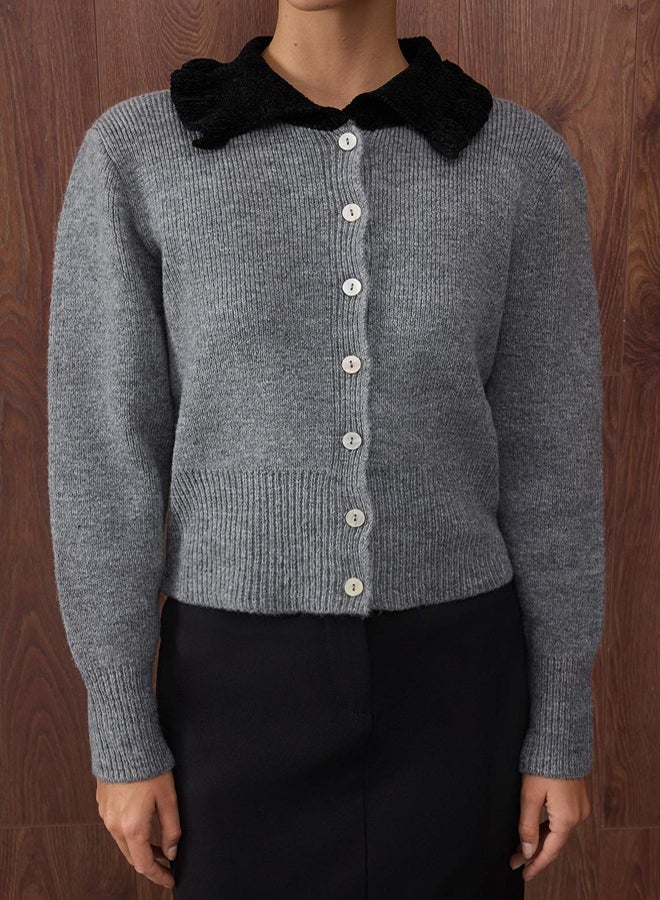 trendyol Gray Color Block Polo Neck Special Thread Collar Detail Knitwear Cardigan - Image 3