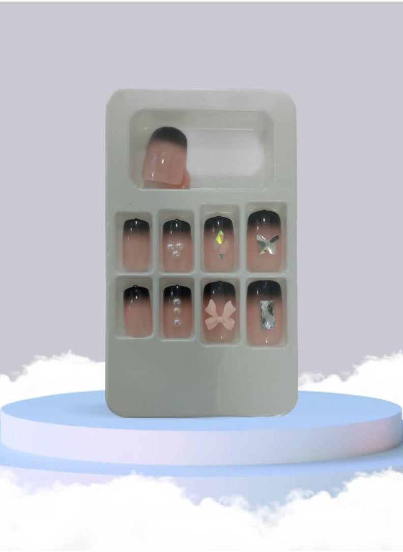 Easy-Apply Fake Nails - 12 pcs for a Stunning Look - pzsku/Z75B367EEC24B84839625Z/45/_/1727516342/b4b338dd-41cf-4ee2-98a5-c43afb5b7c8a