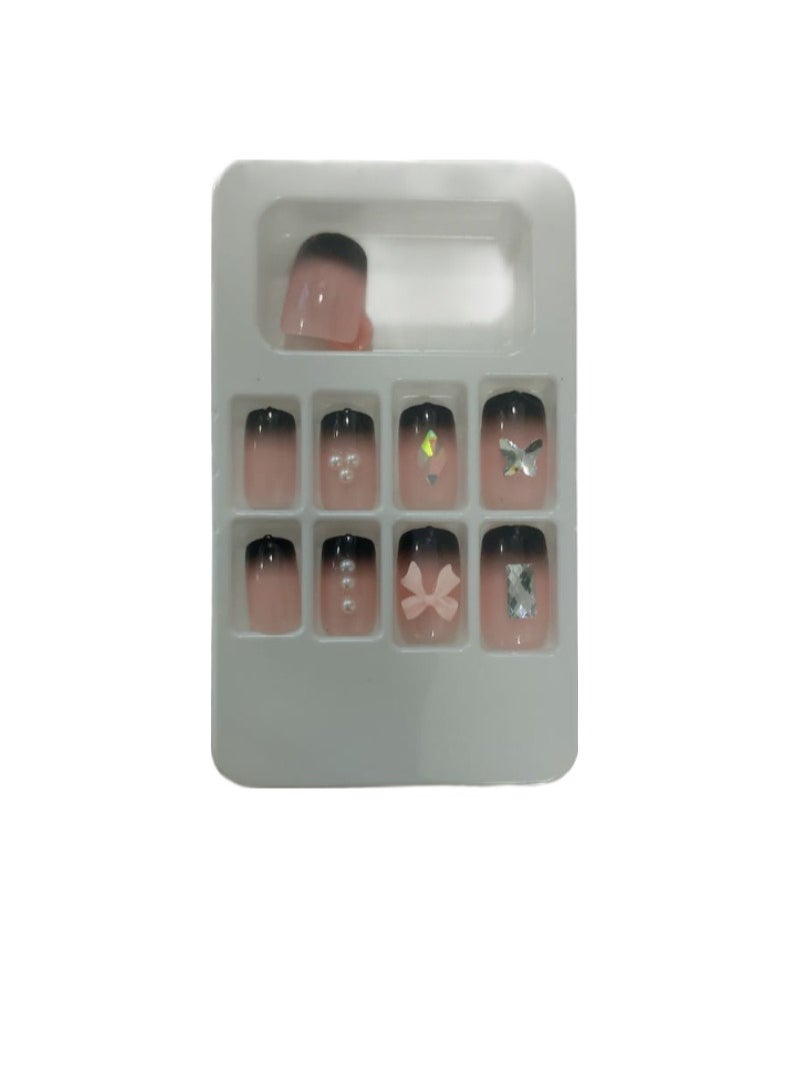 Easy-Apply Fake Nails - 12 pcs for a Stunning Look - pzsku/Z75B367EEC24B84839625Z/45/_/1727516436/9db5c18a-77d7-4f67-8175-486ca87e095c