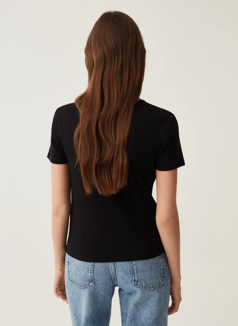او في اس Ovs T-Shirt With V-Neck And Ring