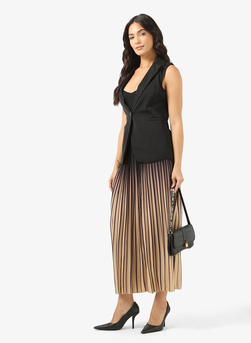 BCBG Lapel Collar Sleeveless Blazer - Image 4