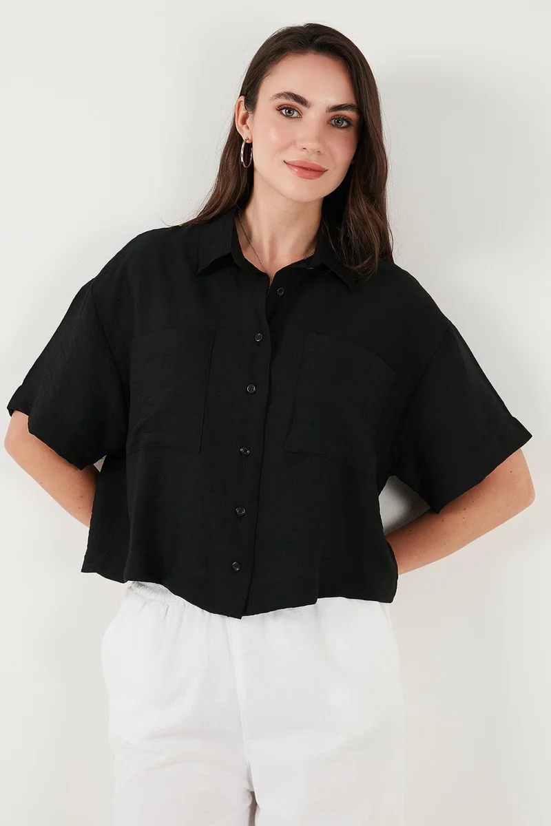 Lela Regular Fit Pocket Detail Short Sleeve Shirt Women's Shirt 6778568