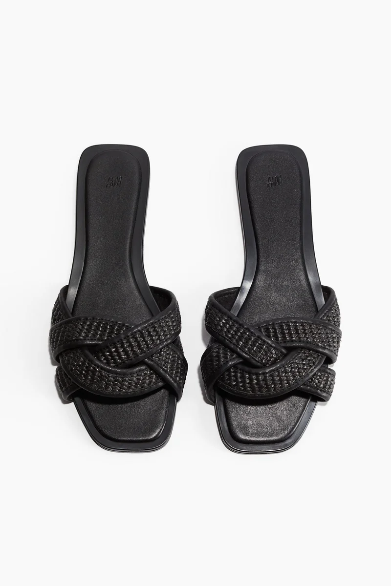 اتش اند ام Braided sandals