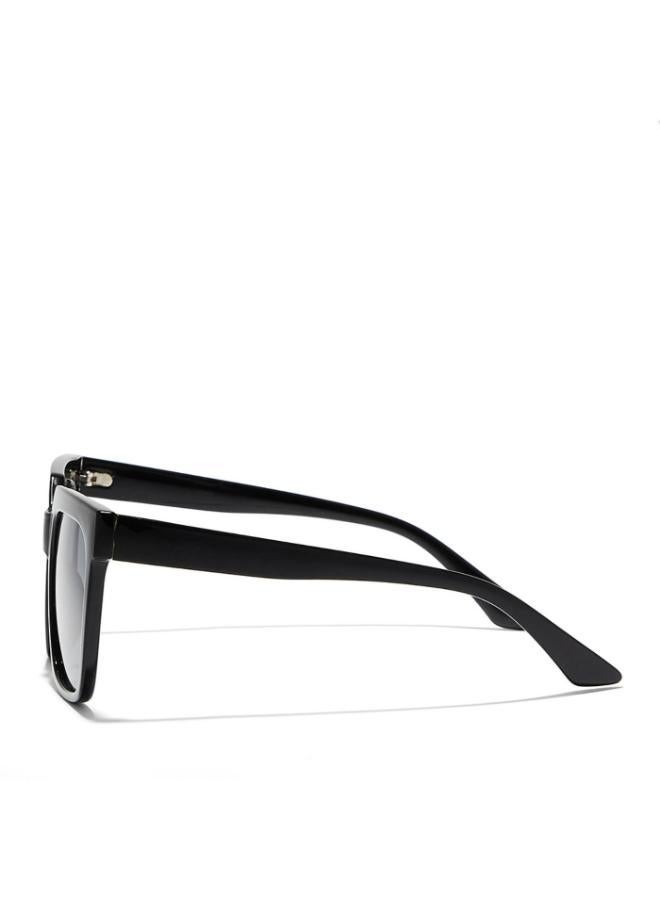 بلاك أوت نظارة شمسية بلاك آوت كوادرا للنساء من آيوا، أسود - Image 3