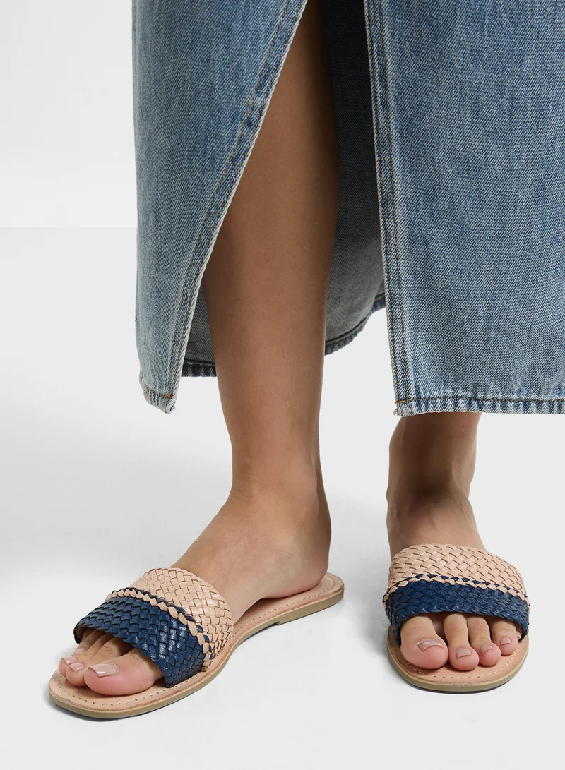 LEATHER COLLECTION Striped Summer Flat Sandal