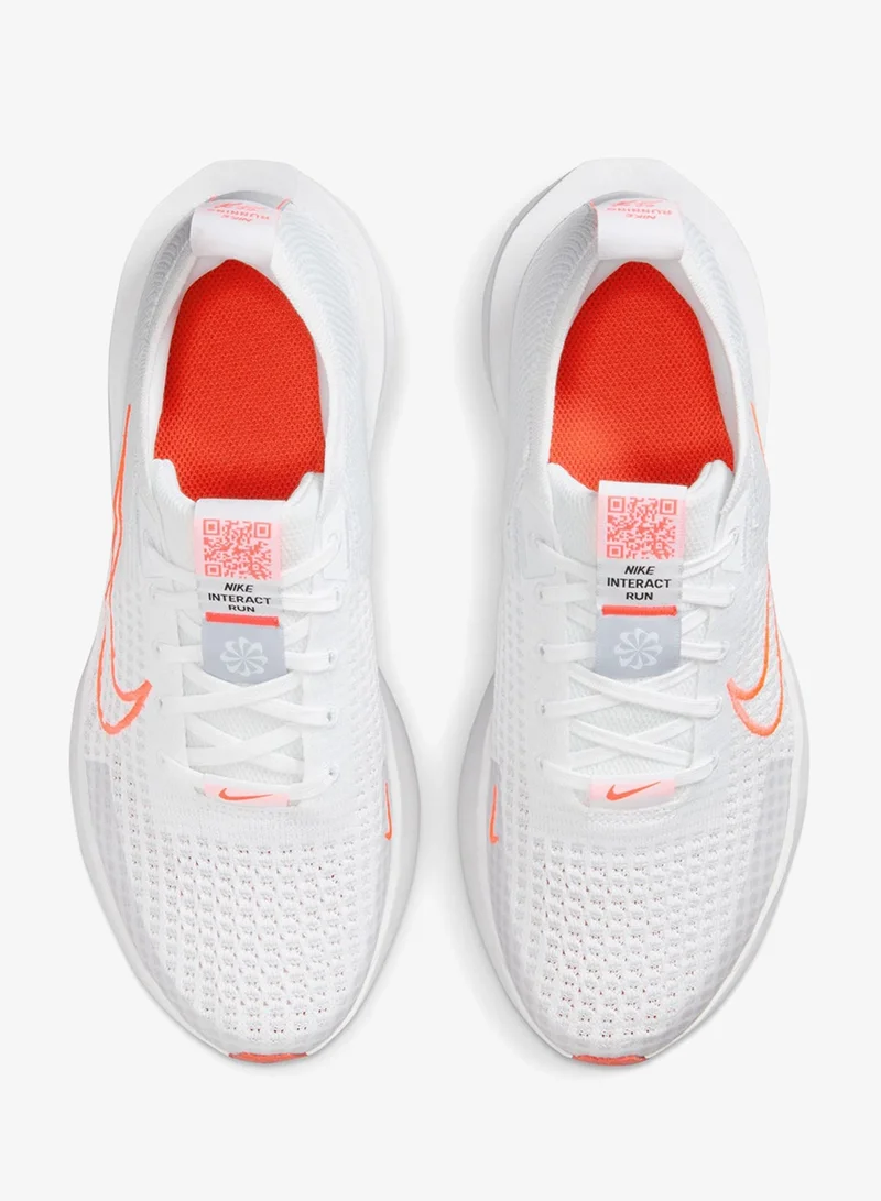 نايكي إنترآكت رن