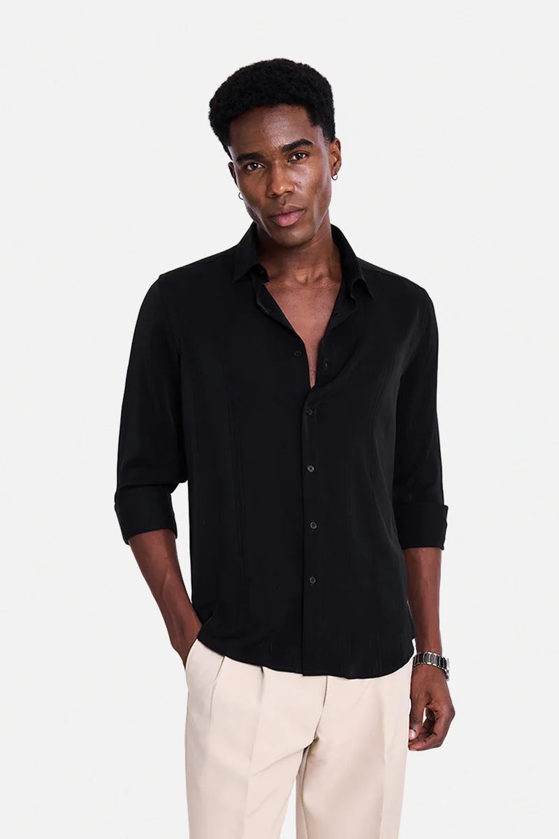 سنيتش Black Textured Long Sleeve Slim Fit Shirt