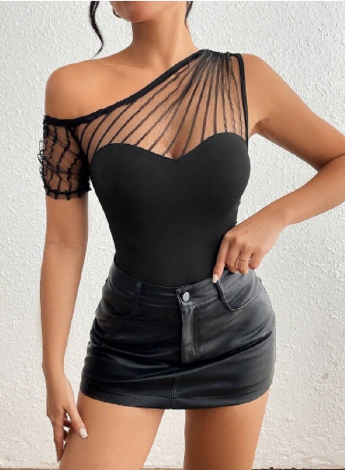 Shein SHEIN  Ladies' Solid Color Mesh Spliced Asymmetric Collar Top  - Image 1