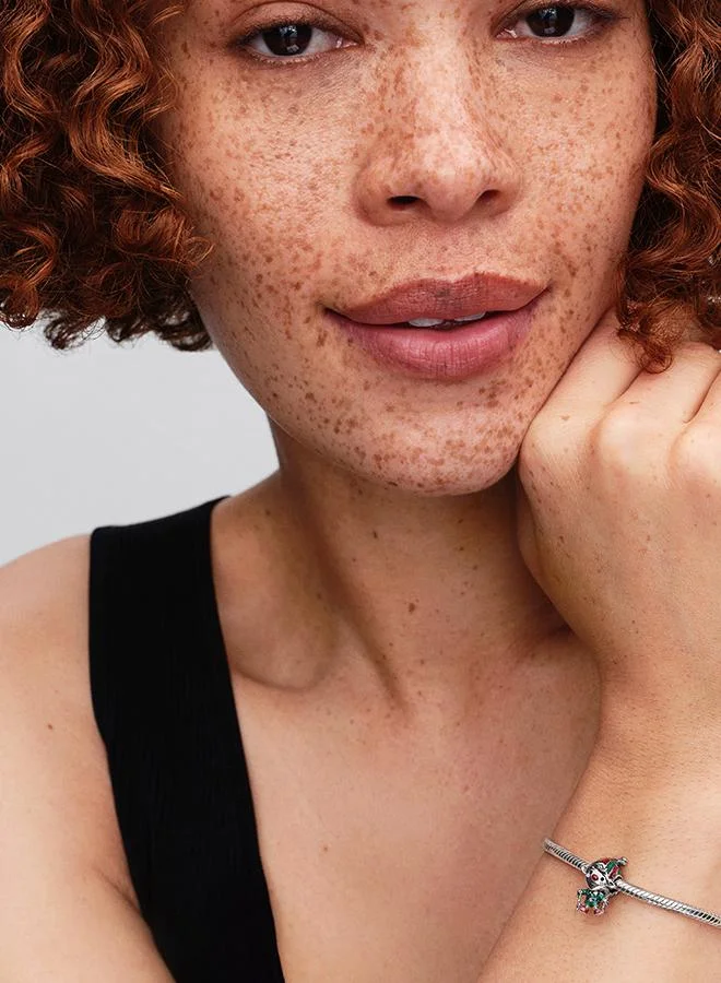 باندورا سحر قزم متحرك